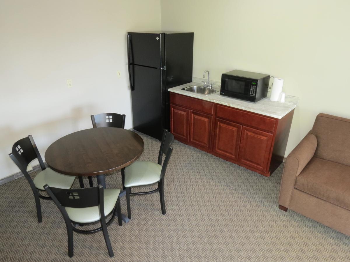 Edgewater Hotel And Suites Put-in-Bay Eksteriør bilde